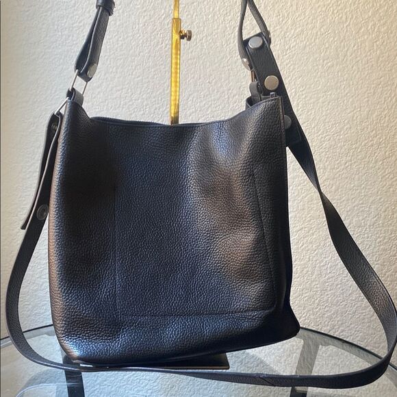 ALLSAINTS All Saints Kita Pebbled Leather Crossbody Shoulder Bag Black - Picture 8 of 12